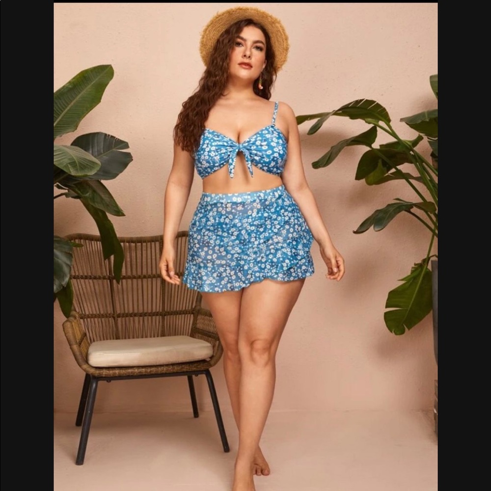 SHEIN swimsuit 3 piece set 💕 SOLD OUT ONLINE